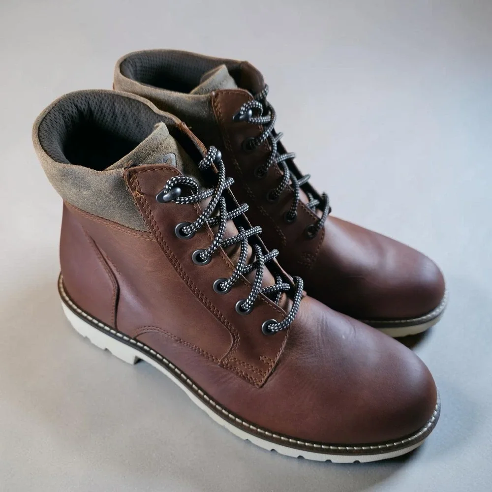 ECCO Mens Jamestown High-Cut Cognac Cocoa Brown Boots Size 9 - 9.5 *Barely Worn
